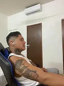 Customizable and immersive: Energize your taste buds and checkout our delicious choice of amateur cams liveshows with excited livestreamers getting their sweet physiques pounded with their beloved vibrating toys.