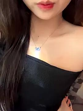 Nana_kute20 from StripChat is Freechat