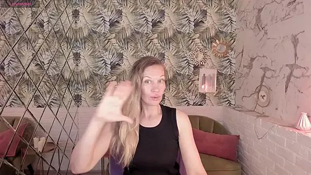 Customizable and immersive: Energize your taste buds and checkout our delicious choice of amateur cams liveshows with excited livestreamers getting their sweet physiques pounded with their beloved vibrating toys.