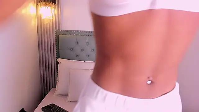 NaomiSteward from StripChat is Freechat