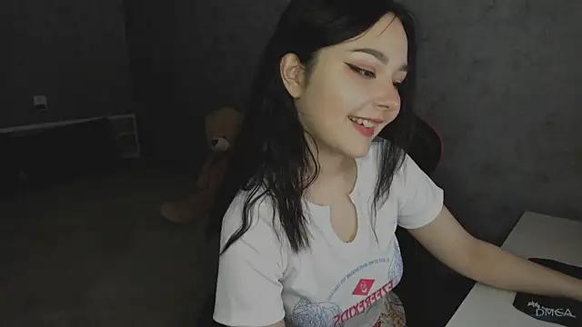 Customizable and immersive: Energize your taste buds and checkout our delicious choice of amateur cams liveshows with excited livestreamers getting their sweet physiques pounded with their beloved vibrating toys.