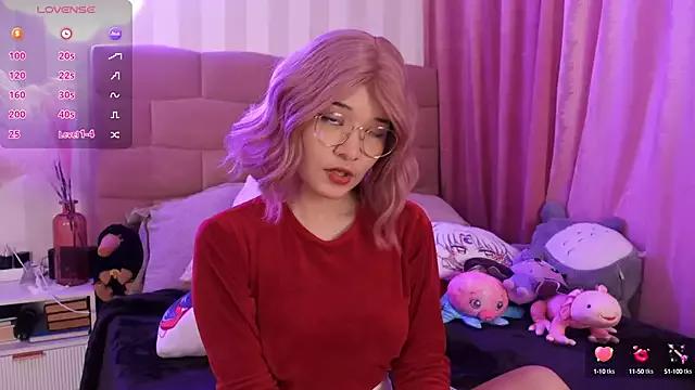 Customizable and immersive: Energize your taste buds and checkout our delicious choice of amateur cams liveshows with excited livestreamers getting their sweet physiques pounded with their beloved vibrating toys.