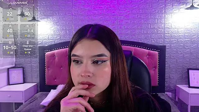 Natalie_loffreda from StripChat is Freechat