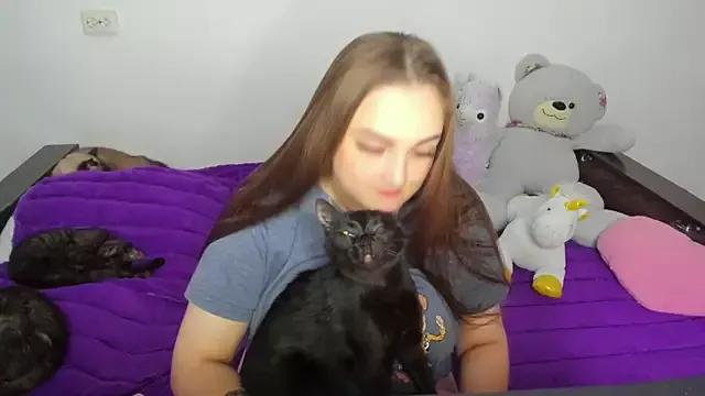 Customizable and immersive: Energize your taste buds and checkout our delicious choice of amateur cams liveshows with excited livestreamers getting their sweet physiques pounded with their beloved vibrating toys.