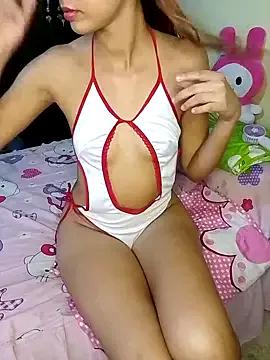 natasha_dolly from StripChat is Freechat