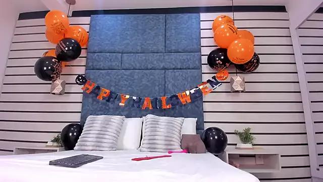 Customizable and immersive: Energize your taste buds and checkout our delicious choice of amateur cams liveshows with excited livestreamers getting their sweet physiques pounded with their beloved vibrating toys.