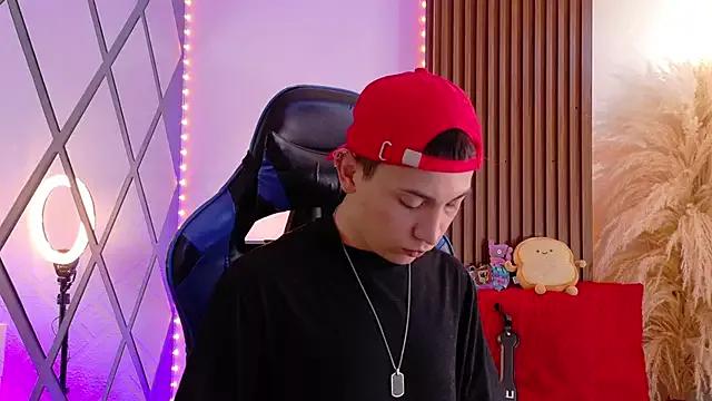 Customizable and immersive: Energize your taste buds and checkout our delicious choice of amateur cams liveshows with excited livestreamers getting their sweet physiques pounded with their beloved vibrating toys.