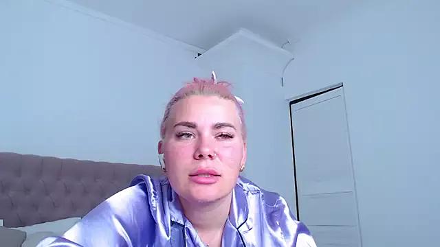 Naughty_kittyy1 from StripChat is Freechat