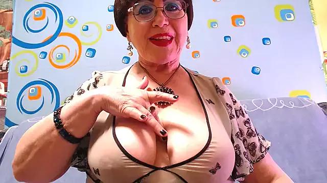 Customizable and immersive: Energize your taste buds and checkout our delicious choice of amateur cams liveshows with excited livestreamers getting their sweet physiques pounded with their beloved vibrating toys.