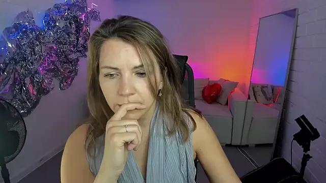 Customizable and immersive: Energize your taste buds and checkout our delicious choice of amateur cams liveshows with excited livestreamers getting their sweet physiques pounded with their beloved vibrating toys.