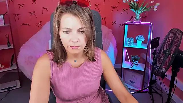 Customizable and immersive: Energize your taste buds and checkout our delicious choice of amateur cams liveshows with excited livestreamers getting their sweet physiques pounded with their beloved vibrating toys.