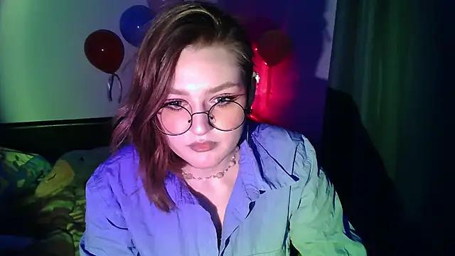 Customizable and immersive: Energize your taste buds and checkout our delicious choice of amateur cams liveshows with excited livestreamers getting their sweet physiques pounded with their beloved vibrating toys.