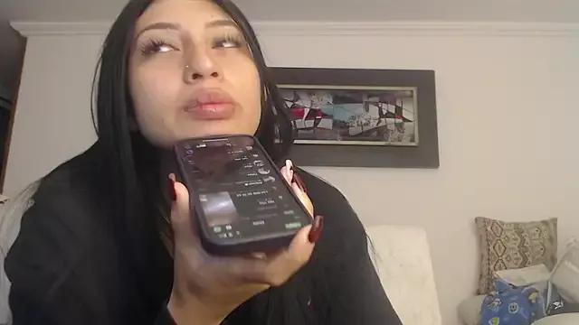 Customizable and immersive: Energize your taste buds and checkout our delicious choice of amateur cams liveshows with excited livestreamers getting their sweet physiques pounded with their beloved vibrating toys.