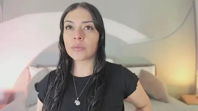 Customizable and immersive: Energize your taste buds and checkout our delicious choice of amateur cams liveshows with excited livestreamers getting their sweet physiques pounded with their beloved vibrating toys.