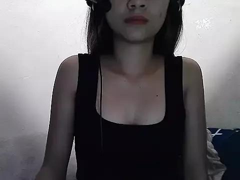 Nikkichix from StripChat is Freechat