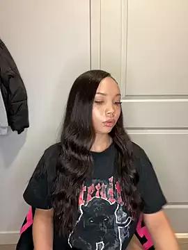 Customizable and immersive: Energize your taste buds and checkout our delicious choice of amateur cams liveshows with excited livestreamers getting their sweet physiques pounded with their beloved vibrating toys.