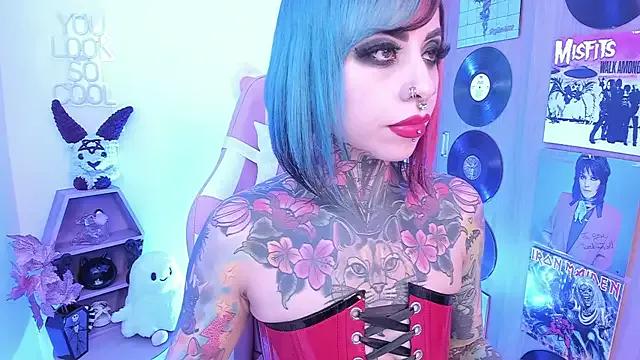 Customizable and immersive: Energize your taste buds and checkout our delicious choice of amateur cams liveshows with excited livestreamers getting their sweet physiques pounded with their beloved vibrating toys.