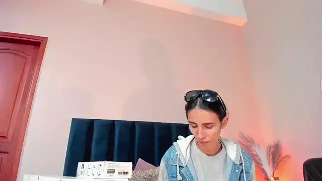 Customizable and immersive: Energize your taste buds and checkout our delicious choice of amateur cams liveshows with excited livestreamers getting their sweet physiques pounded with their beloved vibrating toys.