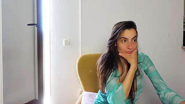 NinaCrystal1 webcams show profile image 