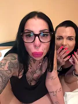 Customizable and immersive: Energize your taste buds and checkout our delicious choice of amateur cams liveshows with excited livestreamers getting their sweet physiques pounded with their beloved vibrating toys.
