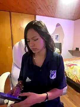 Customizable and immersive: Energize your taste buds and checkout our delicious choice of amateur cams liveshows with excited livestreamers getting their sweet physiques pounded with their beloved vibrating toys.