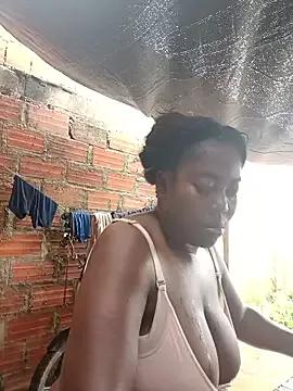 nini-will from StripChat is Freechat