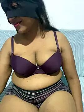 Photos of nipuninisansala667 from StripChat is Group