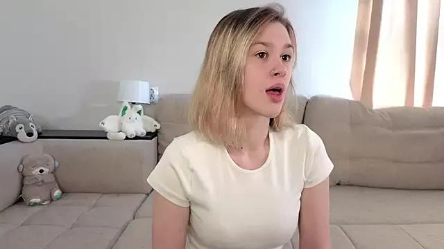 NoreenBestwick from StripChat is Freechat