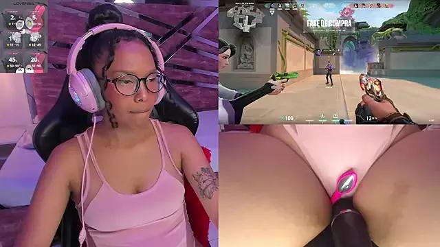 Customizable and immersive: Energize your taste buds and checkout our delicious choice of amateur cams liveshows with excited livestreamers getting their sweet physiques pounded with their beloved vibrating toys.