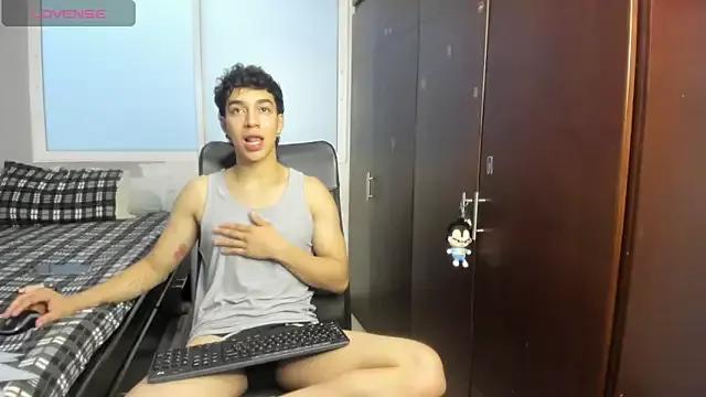 Noxx_starkK from StripChat is Freechat