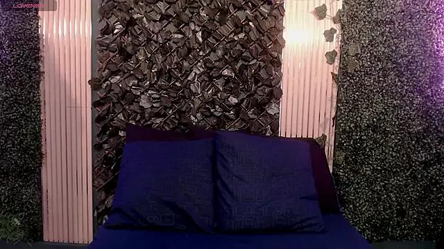 Nyx_Moon from StripChat is Freechat