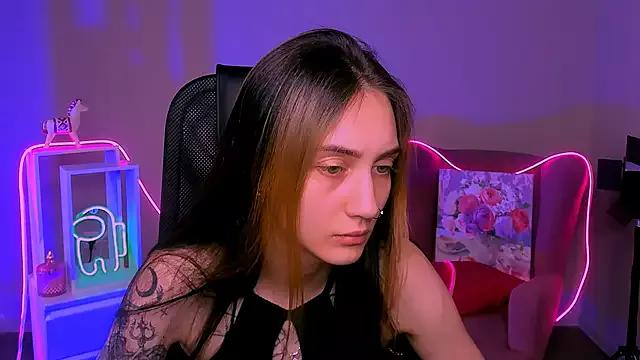 olivianorton from StripChat is Freechat