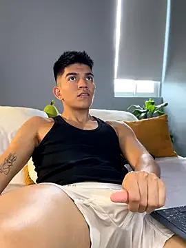 Customizable and immersive: Energize your taste buds and checkout our delicious choice of amateur cams liveshows with excited livestreamers getting their sweet physiques pounded with their beloved vibrating toys.