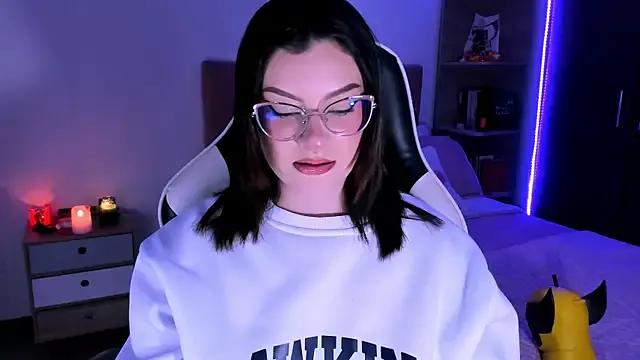 Customizable and immersive: Energize your taste buds and checkout our delicious choice of amateur cams liveshows with excited livestreamers getting their sweet physiques pounded with their beloved vibrating toys.