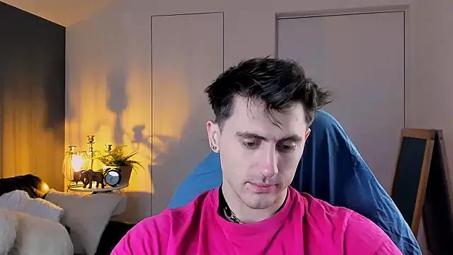 Customizable and immersive: Energize your taste buds and checkout our delicious choice of amateur cams liveshows with excited livestreamers getting their sweet physiques pounded with their beloved vibrating toys.