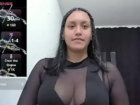 OxanaDuchannes from StripChat is Freechat