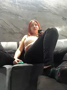 Customizable and immersive: Energize your taste buds and checkout our delicious choice of amateur cams liveshows with excited livestreamers getting their sweet physiques pounded with their beloved vibrating toys.