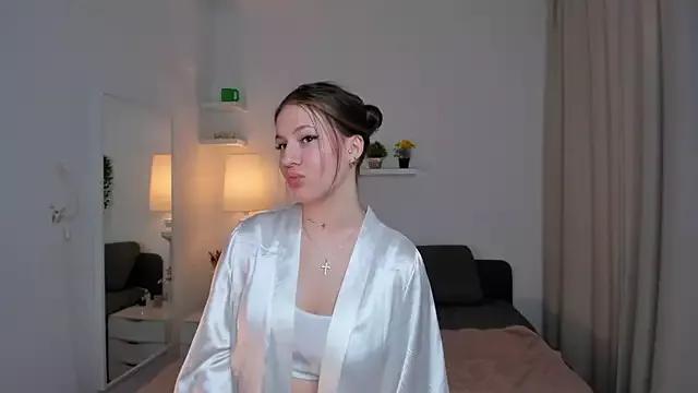 Customizable and immersive: Energize your taste buds and checkout our delicious choice of amateur cams liveshows with excited livestreamers getting their sweet physiques pounded with their beloved vibrating toys.