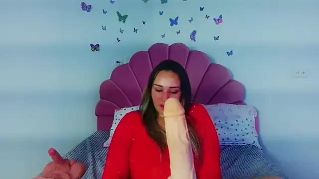 paula_brausin_ from StripChat is Freechat