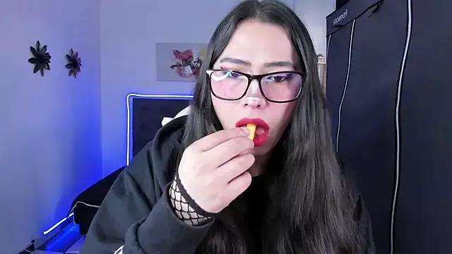Customizable and immersive: Energize your taste buds and checkout our delicious choice of amateur cams liveshows with excited livestreamers getting their sweet physiques pounded with their beloved vibrating toys.