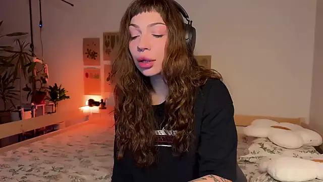 PaulaPratt from StripChat is Freechat
