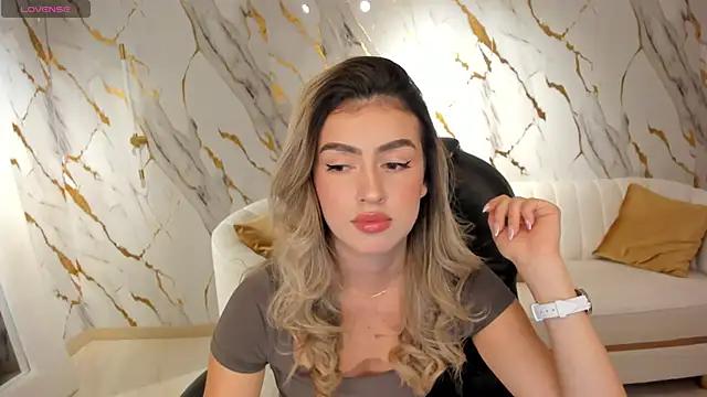 Customizable and immersive: Energize your taste buds and checkout our delicious choice of amateur cams liveshows with excited livestreamers getting their sweet physiques pounded with their beloved vibrating toys.