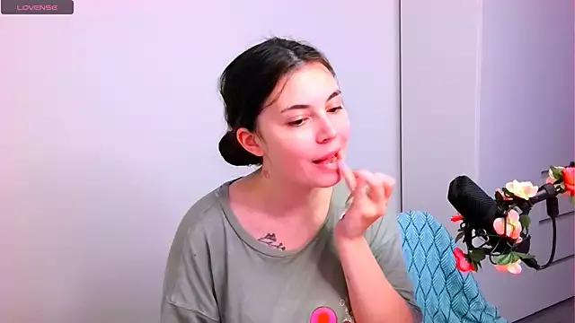 Customizable and immersive: Energize your taste buds and checkout our delicious choice of amateur cams liveshows with excited livestreamers getting their sweet physiques pounded with their beloved vibrating toys.