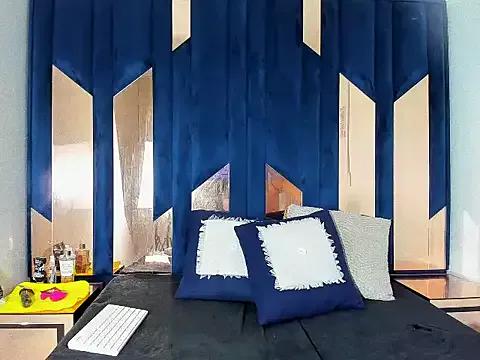 Customizable and immersive: Energize your taste buds and checkout our delicious choice of amateur cams liveshows with excited livestreamers getting their sweet physiques pounded with their beloved vibrating toys.