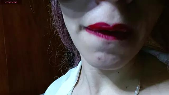 Persefonefire from StripChat is Freechat