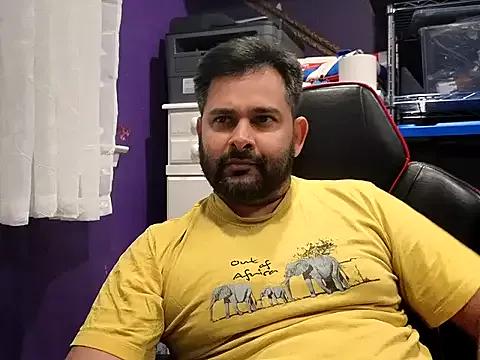 pervert_desidaddy from StripChat is Freechat