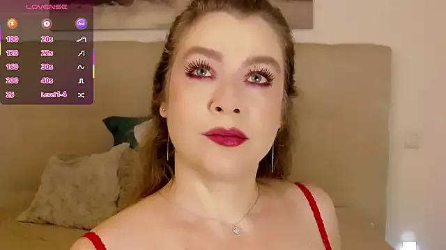 Customizable and immersive: Energize your taste buds and checkout our delicious choice of amateur cams liveshows with excited livestreamers getting their sweet physiques pounded with their beloved vibrating toys.