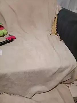 Petitefairy from StripChat is Freechat