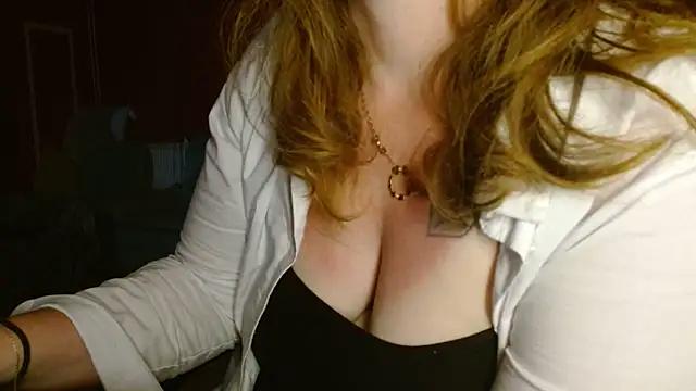 petitoiseau67 from StripChat is Freechat