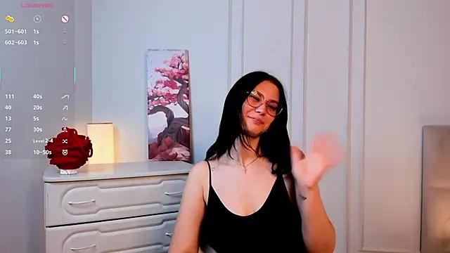 PhillippaHey from StripChat is Freechat